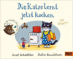 Die Katze lernt jetzt kochen